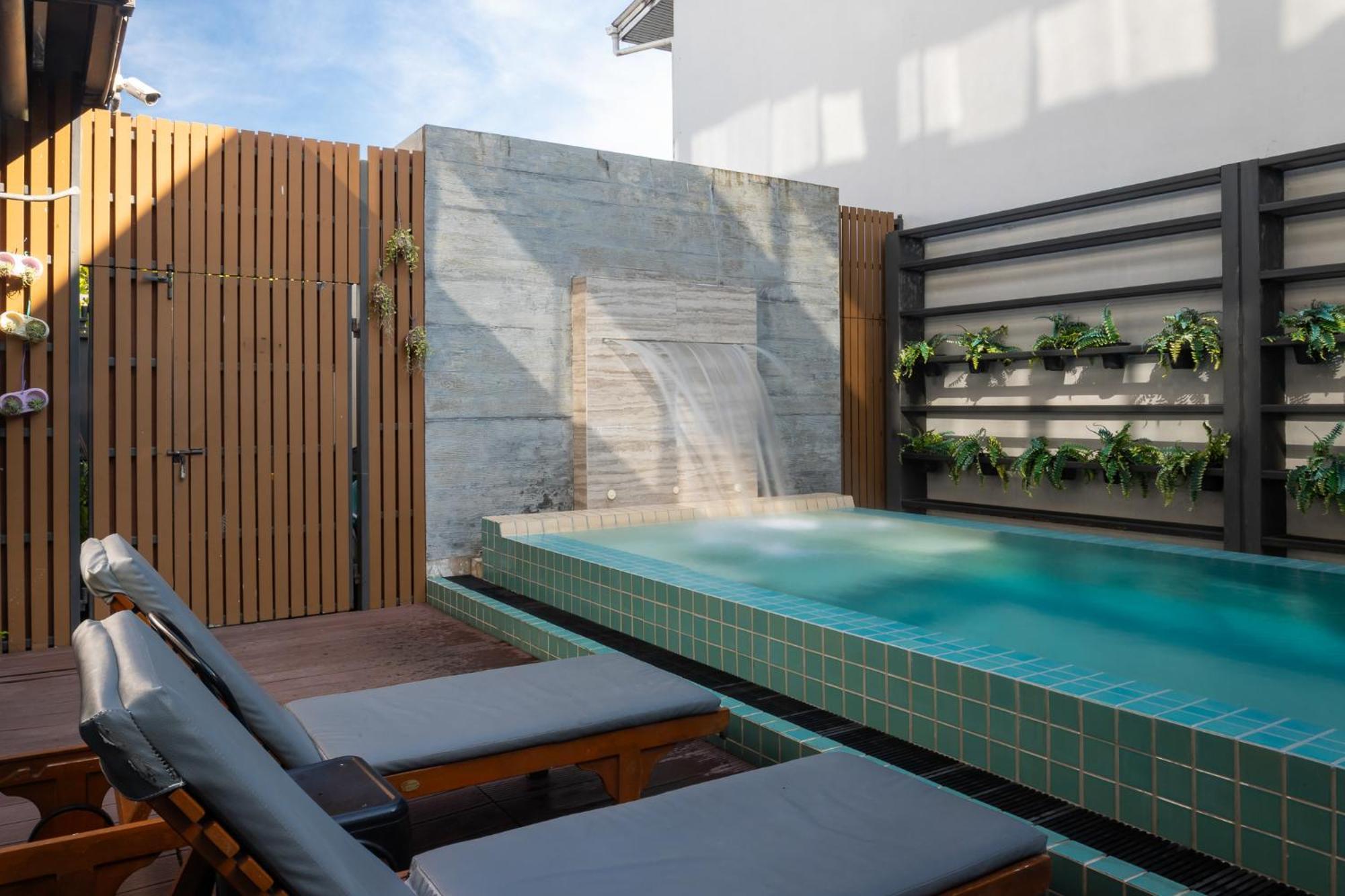 Hotel Recenta Style Phuket Town Exterior foto