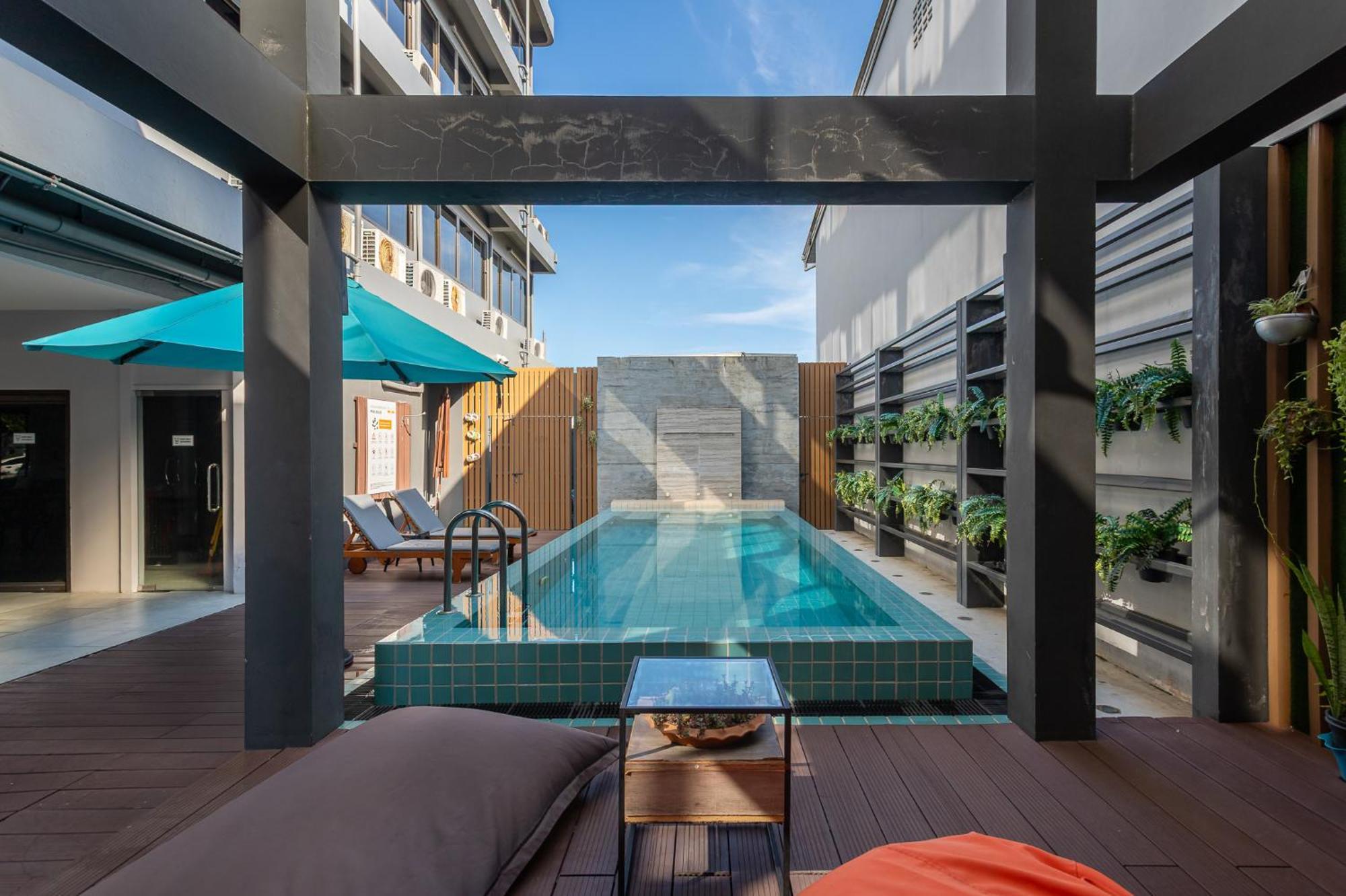 Hotel Recenta Style Phuket Town Exterior foto